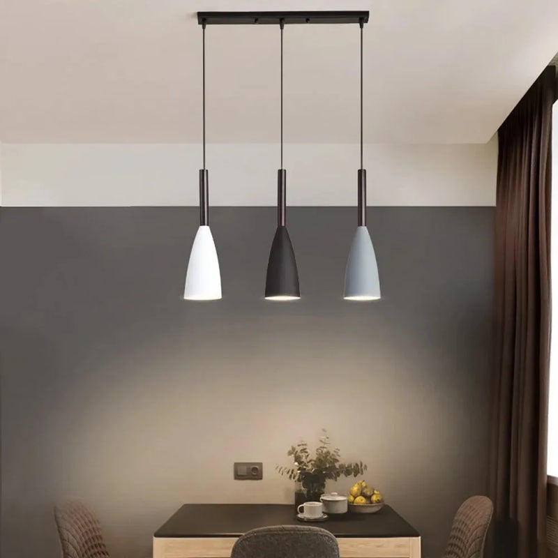 Nordic Minimalist Iron Decoration 3 Heads Chandeliers Restaurant Bar Bedroom Pendant Lights